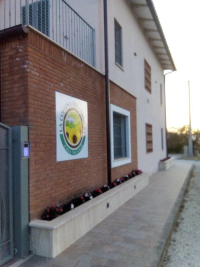 הוילה Montecastrilli La Collina Del Girasole מראה חיצוני תמונה